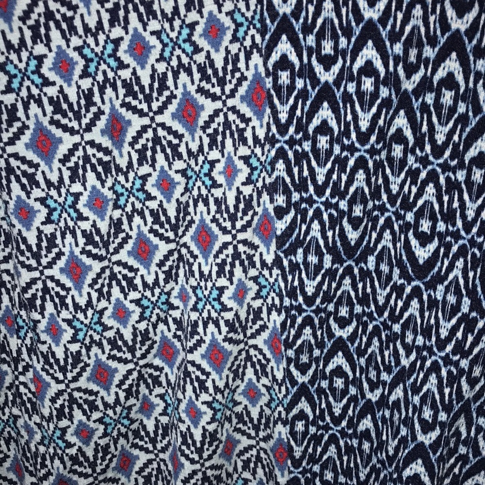 Avenue Sleeveless Top - Picture 2 of 5
